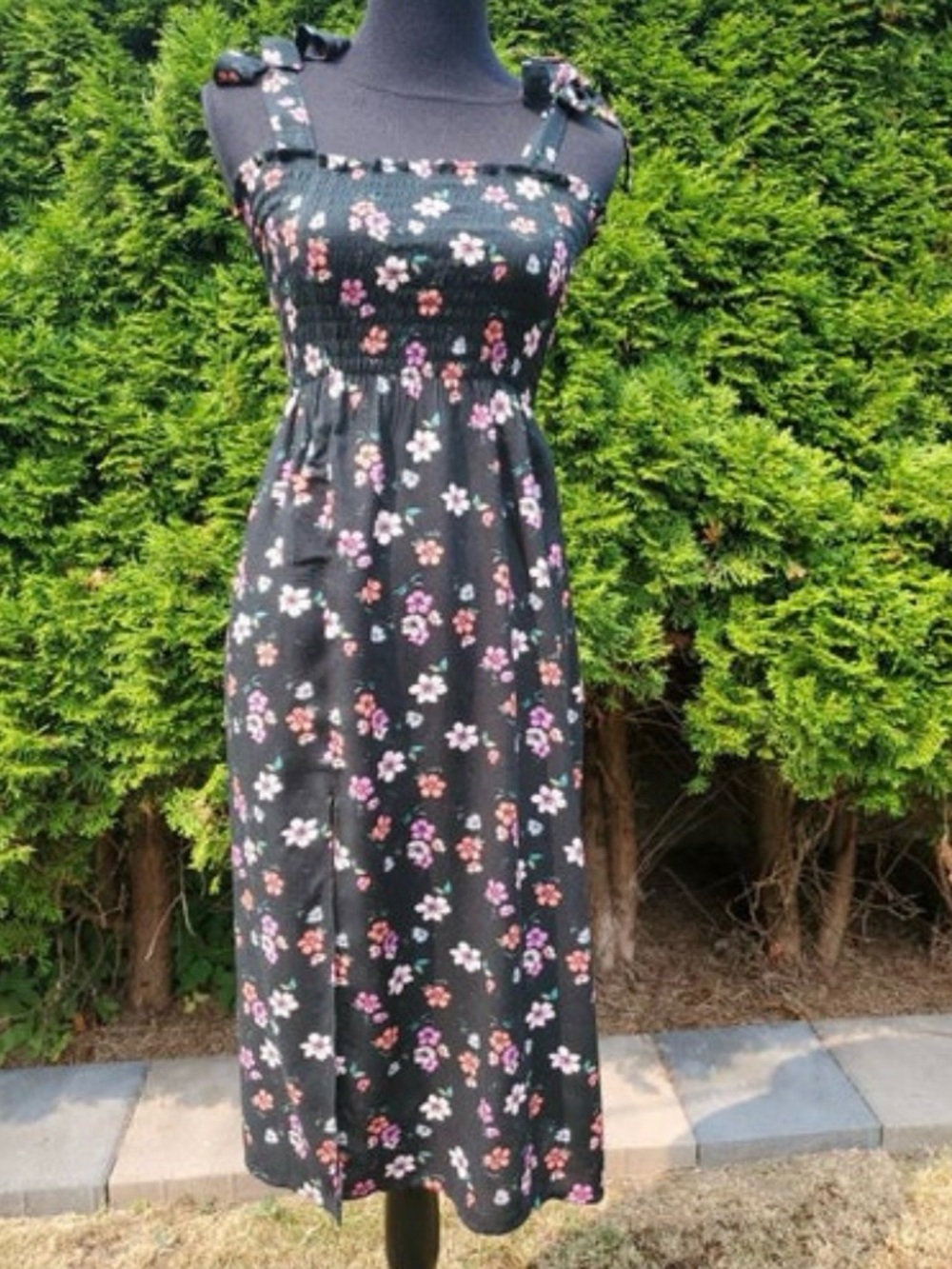 Floral Smocked Bodice Midi Dress